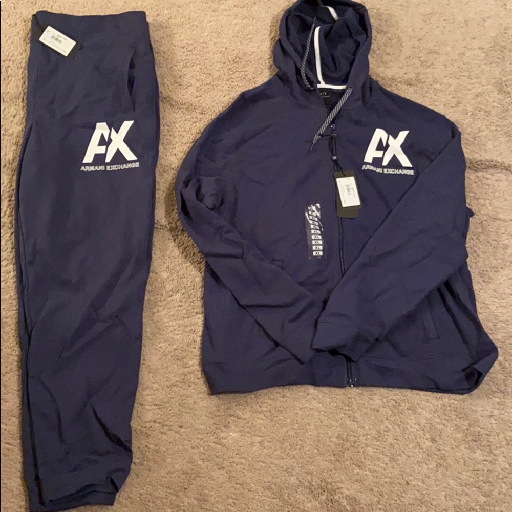 Brand new Men’s Armani Exchange sweatsuit
